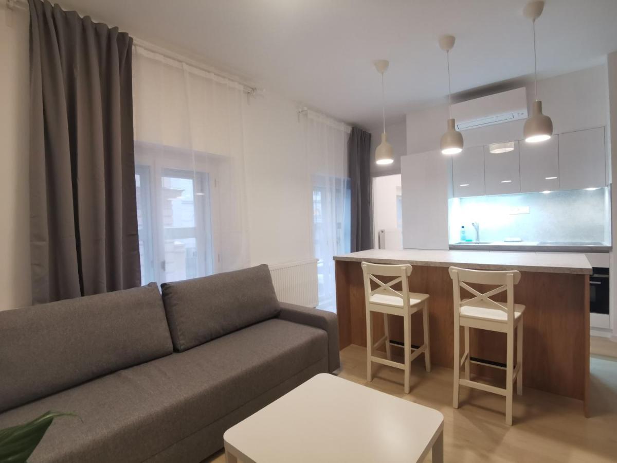 City Castle Apartments Free Parking Bratislava Eksteriør billede